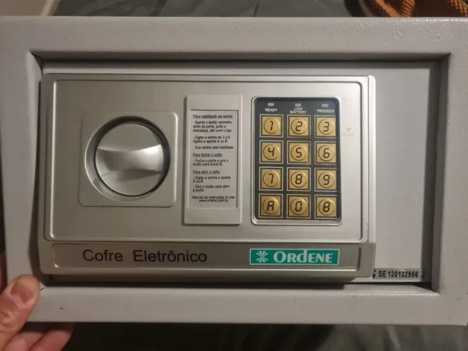 Cofre Ordene à Venda - Excelente Estado!