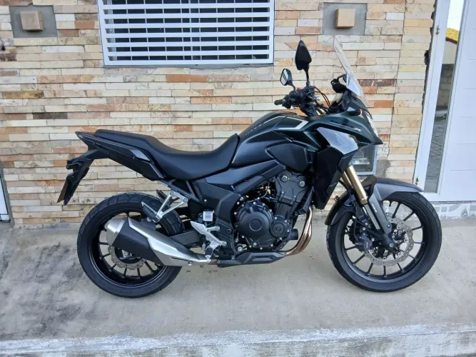CB 500x a mais nova da olx pra vender e trocar  venha conferir difícil uma moto dessa 