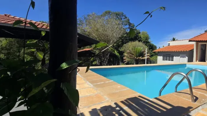 Chácara à venda ás margens do Rio Batalha.