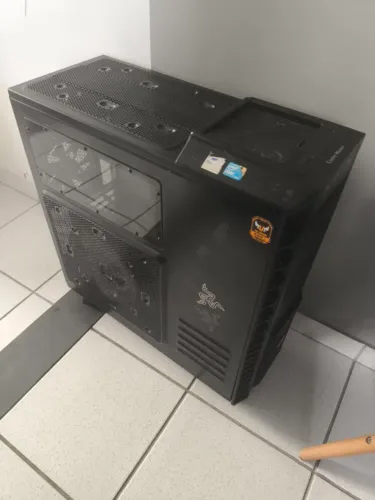 Gabinete Cooler Master Haf 932