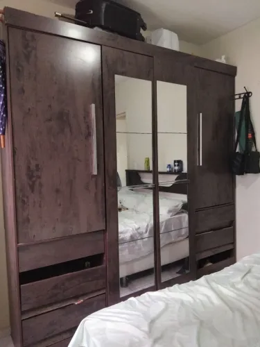 Guarda roupa casal