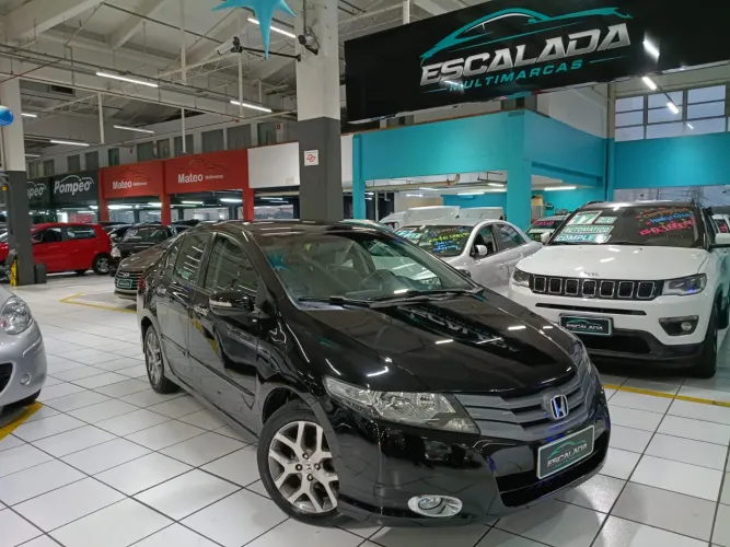 Honda City Hatchback EX 1.5 Flex 16V Aut. 2011