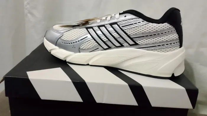 Tênis adidas technochaos 2000