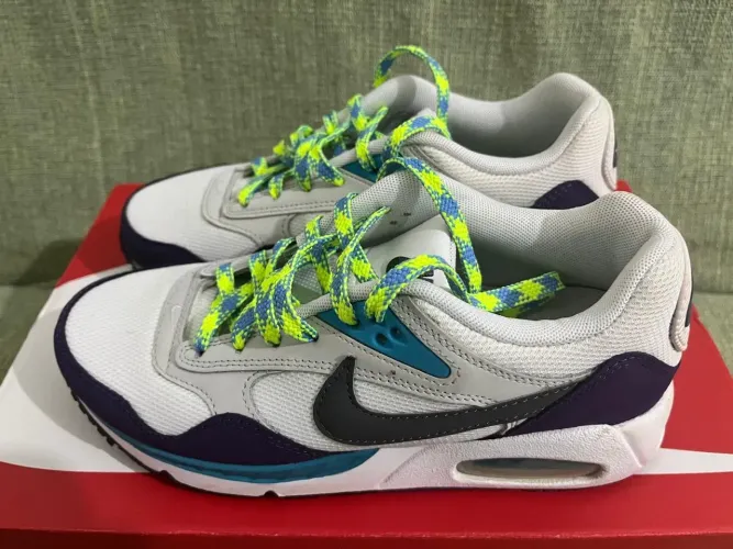 Tênis Nike AirMax branco  feminino 35