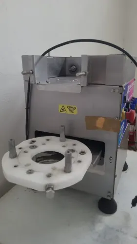 Maquina de salgados