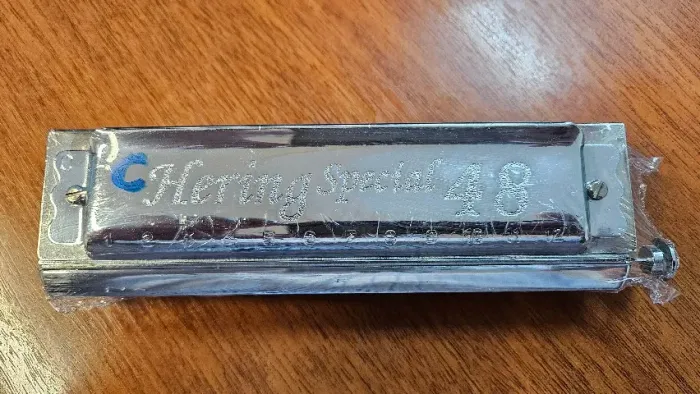 Usado Gaita Hering Cromática Special 48 Dó 7148c (Usado)