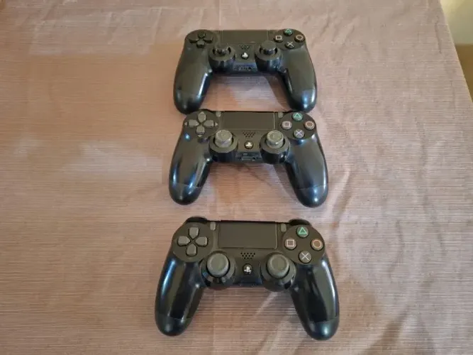 3 Controles originais playstation 4 para manutenção leia anúncio