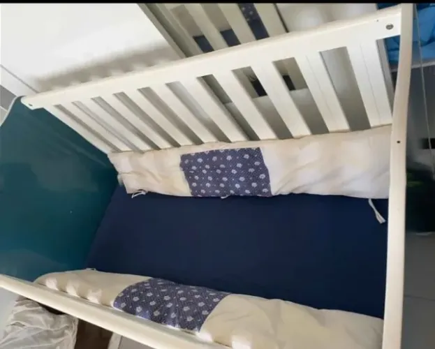BERÇO PARA BEBE BEM CONSERVADO