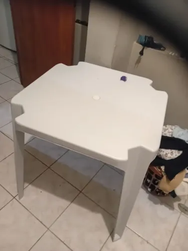 Mesa de plástico 