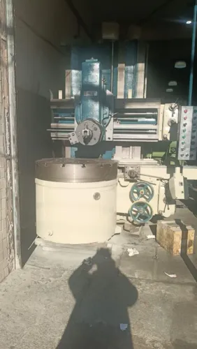 Torno Vertical Dabrowski