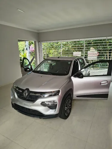 Renault Kwid Intense 1.0 Flex 12V 5P Mec. 2023