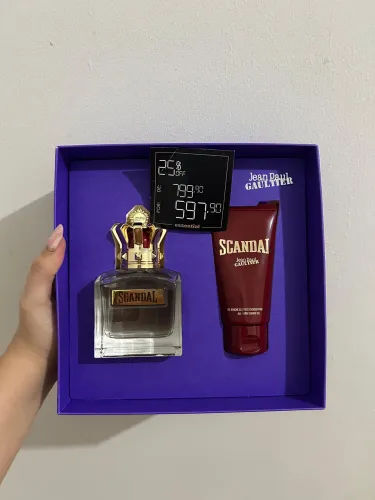 Perfume Scandal original + hidratante