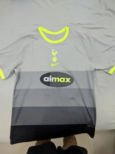 Camisa Tottenham air max 95