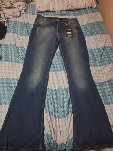 Calça Jeans Flare Colcci tamanho 46