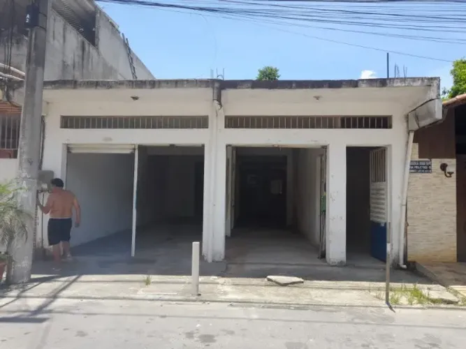 LOJA COMERCIAL ALUGAR OU VENDA STA CRUZ DUQUE DE CAXIAS
