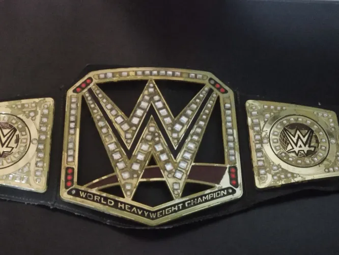 Cinturão WWE infantil da Mattel