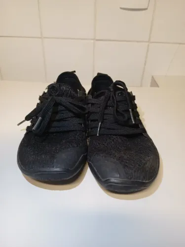 Tênis Vivobarefoot 35