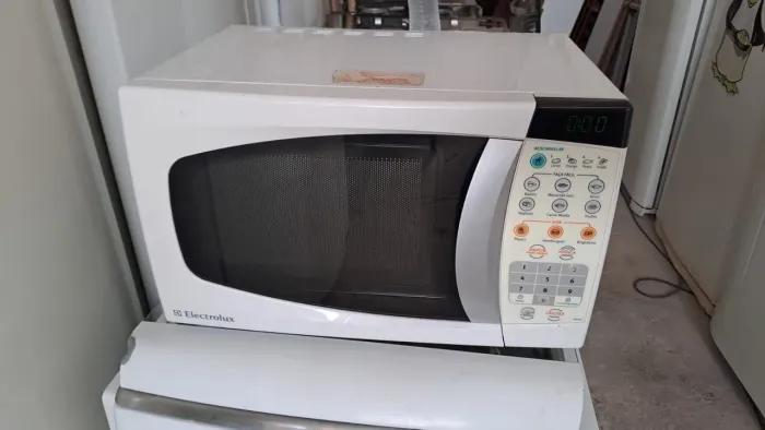 Micro-ondas Electrolux - Com Garantia