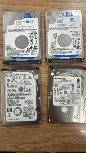 VENDO 4 HDS PARA NOTEBOOK FUNCIONANDO 100% TESTADOS