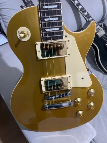 Guitarra Michael Gold top Tunada