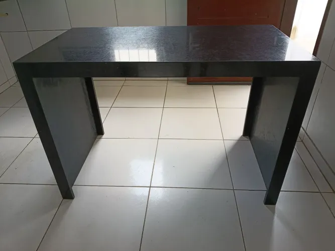 Mesa de Granito 