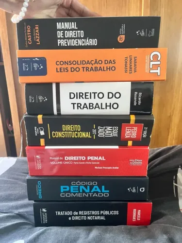 Lotes Livros Direito PARTE 2 - R$ 10 p/ Livro (Retirada Mãos)