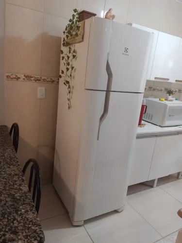 Vendo geladeira Electrolux 