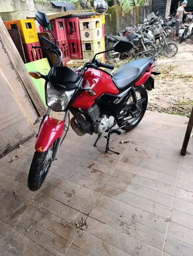 Cg fan 125 es carburada 