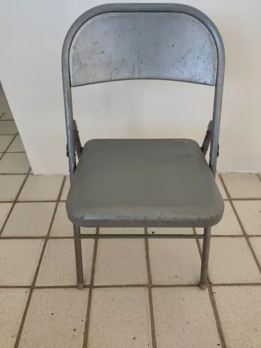 Cadeira aço dobrável 