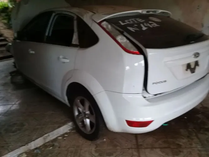 Desmontando sucata Focus 1.6 16 válvulas motor Sigma 2011 vendo todas as peças