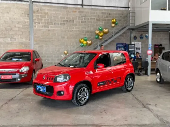 Fiat Uno Sporting 1.4 EVO Fire Flex 8V 4P 2012