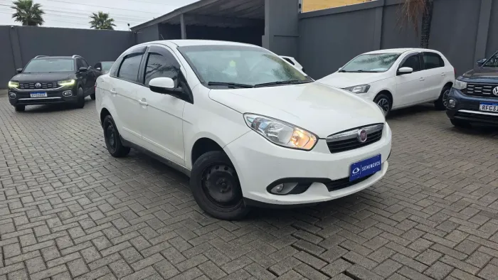 Fiat Grand Siena Attrac. 1.4 EVO F.flex 8V 2015