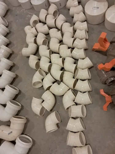 Materiais de hidráulica (restos de obra)