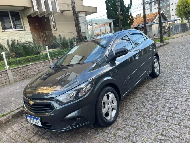 Chevrolet Onix Hatch LT 1.4 8V Flex Mec. 4P 2019
