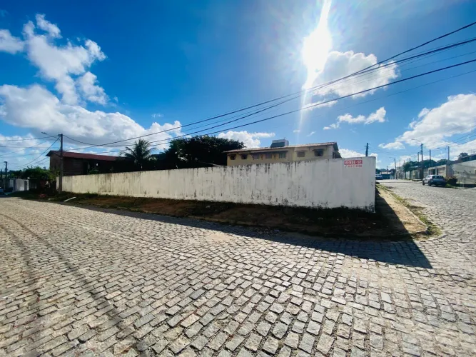 Lote de 960 m² em Localização Privilegiada no Coração de Nova Parnamirim