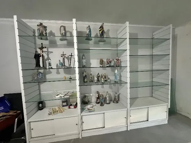 Estante expositora loja