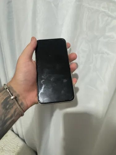 iPhone 11 128g
