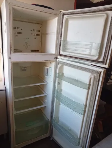 Vendo geladeira frost free
