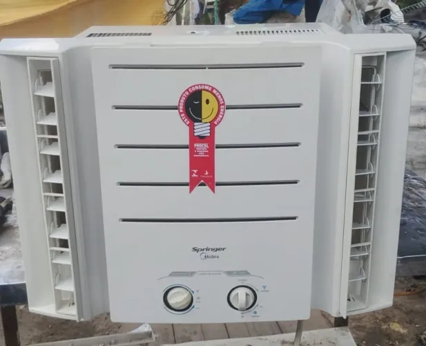 Vendo Ar Condicionado Springer De 10 mil btus
