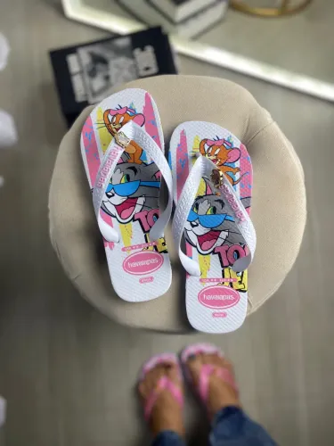 Chinelo havaianas queima de estoque