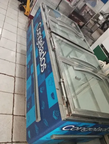 Ilha refrigerada