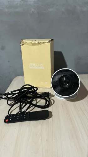 Projetor portátil 4k - Android 11.0 - 5G 