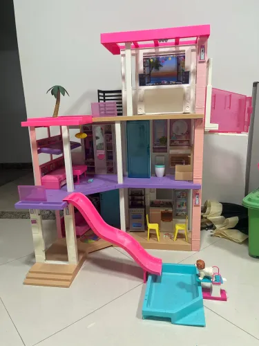 Mansão dos Sonhos da Barbie - Mais de 50% de DESCONTO de uma nova!