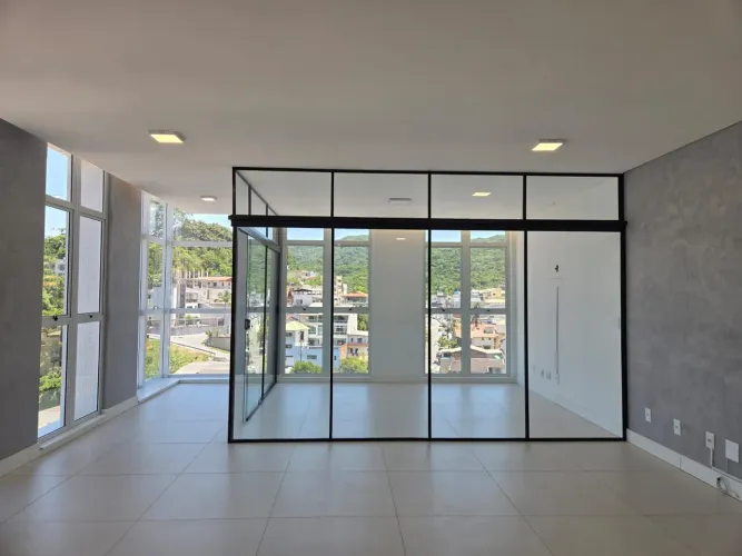 SALA COMERCIAL para LOCAÇÃO