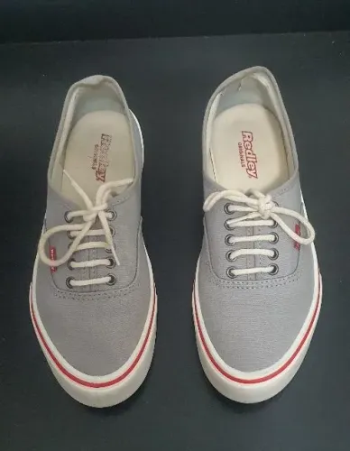 Tênis Redley cinza original 41 seminovo