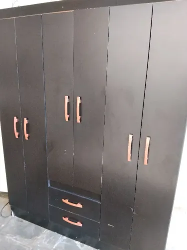 Guarda roupa 300
