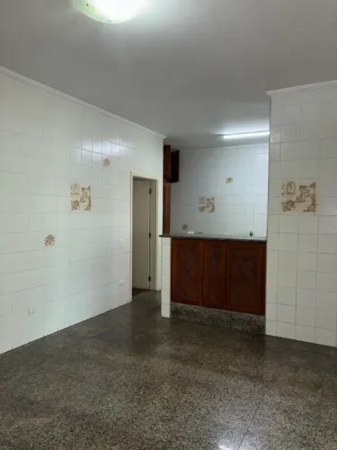 Casa a venda com 3 quartos, suíte e 2 vagas de garagem no Centro de Monte Mor