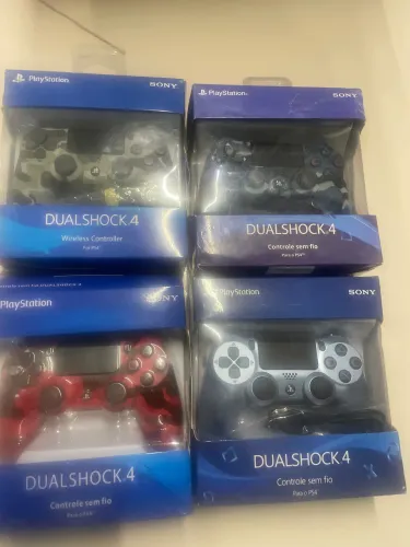 Controles para ps4 primeira linha 100 reais cada