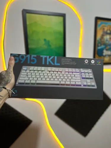 LOGITECH G915 TKL BRANCO
