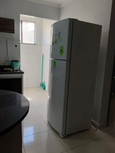 Aluga-se apartamento no Residencial Tarcísio Schitino 